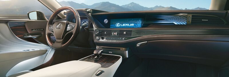 Lexus belső