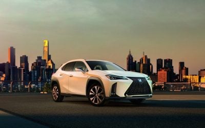 Magyarországra is megérkezett a Lexus UX