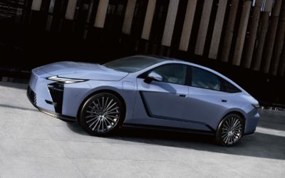Bemutatkozott a vadonatúj Lexus ES – először tisztán elektromos hajtással is elérhető